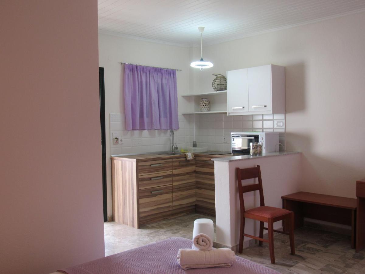 Biscoutsis Apartments & Studios Kávosz Kültér fotó