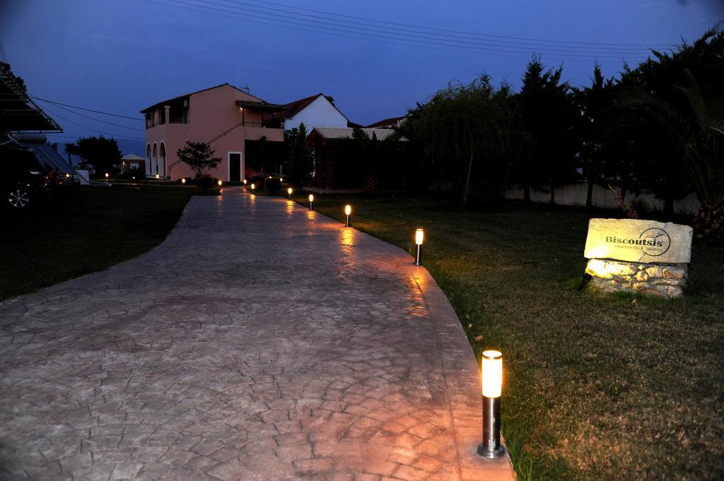 Biscoutsis Apartments & Studios Kávosz Kültér fotó